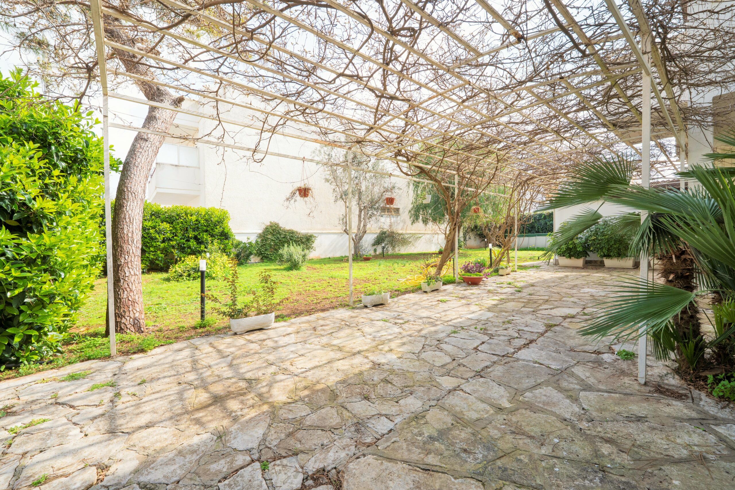 Villa di Charme a Porto Cesareo – A pochi passi dal mare, ideale anche per investitori