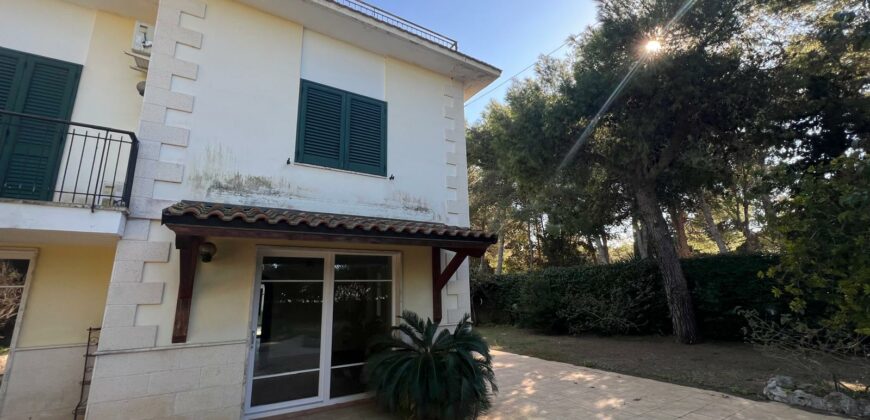 Villa in vendita sulla litoranea Lecce –  San Cataldo (Comune di Vernole)