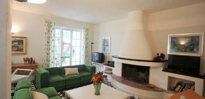 Villa di Charme a Porto Cesareo – A Pochi Passi dal Mare