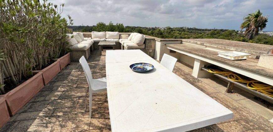 OTRANTO – VILLA PANORAMICA CON PISCINA A 800 MT DAL MARE