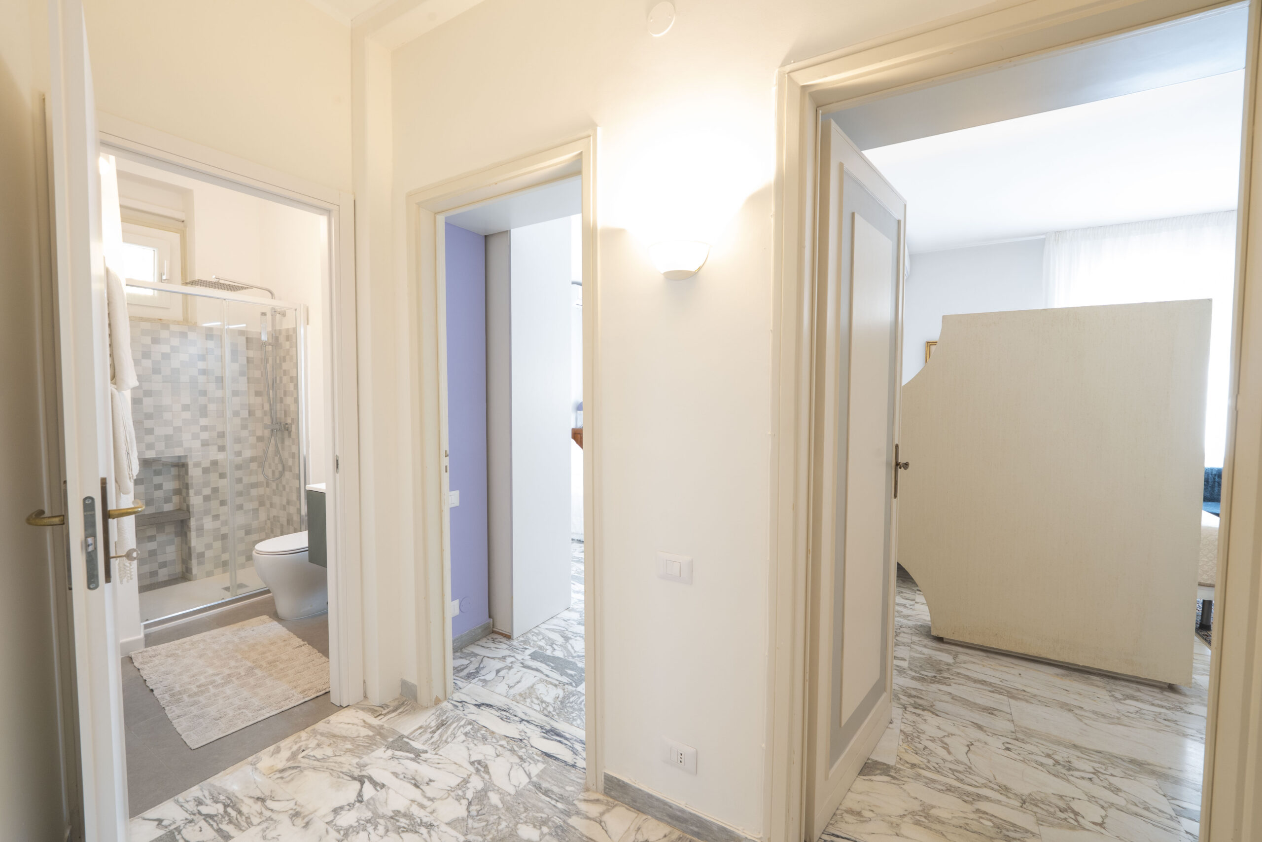 Zona Mazzini Spazioso Appartamento con ampio Balcone e Garage   In Mazzini Area Spacious Apartment  with large Balcony and Garage