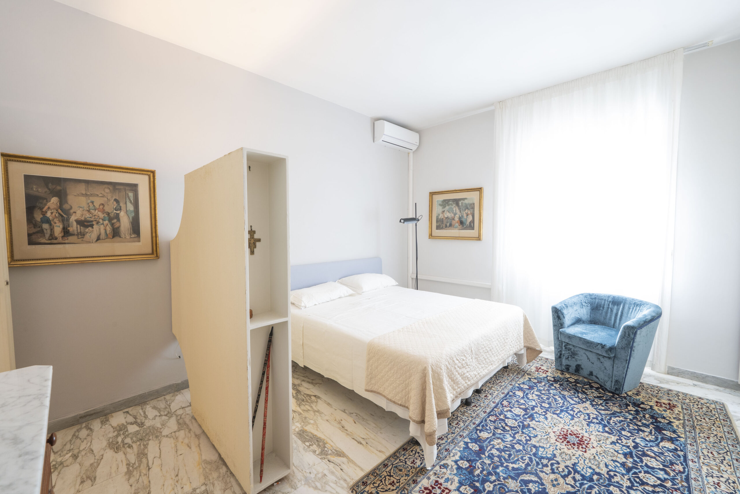 Zona Mazzini Spazioso Appartamento con ampio Balcone e Garage   In Mazzini Area Spacious Apartment  with large Balcony and Garage