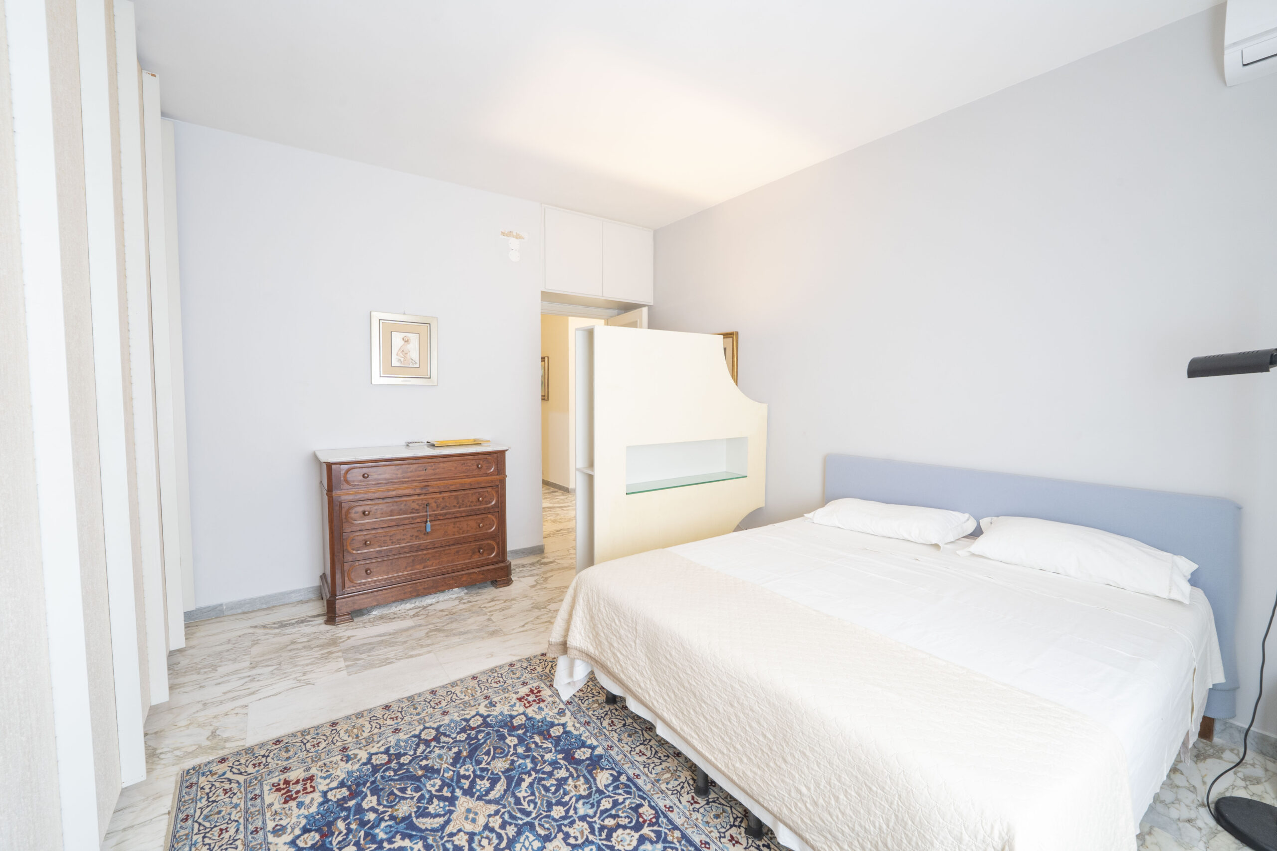 Zona Mazzini Spazioso Appartamento con ampio Balcone e Garage   In Mazzini Area Spacious Apartment  with large Balcony and Garage