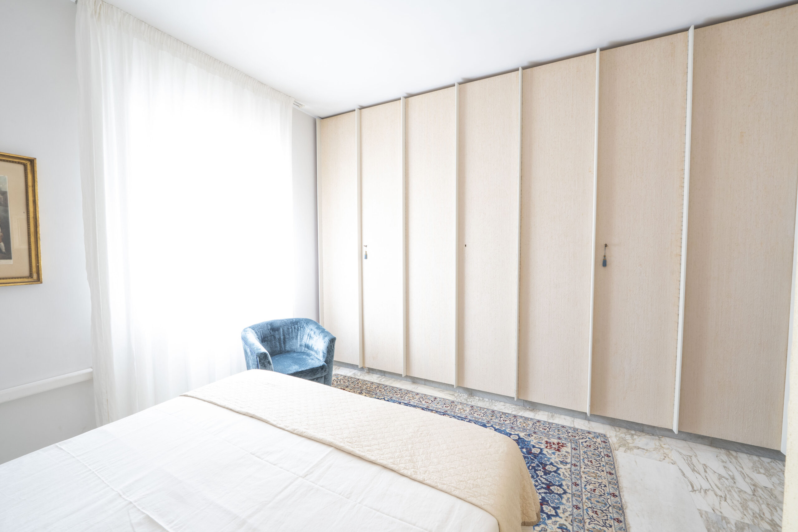 Zona Mazzini Spazioso Appartamento con ampio Balcone e Garage   In Mazzini Area Spacious Apartment  with large Balcony and Garage