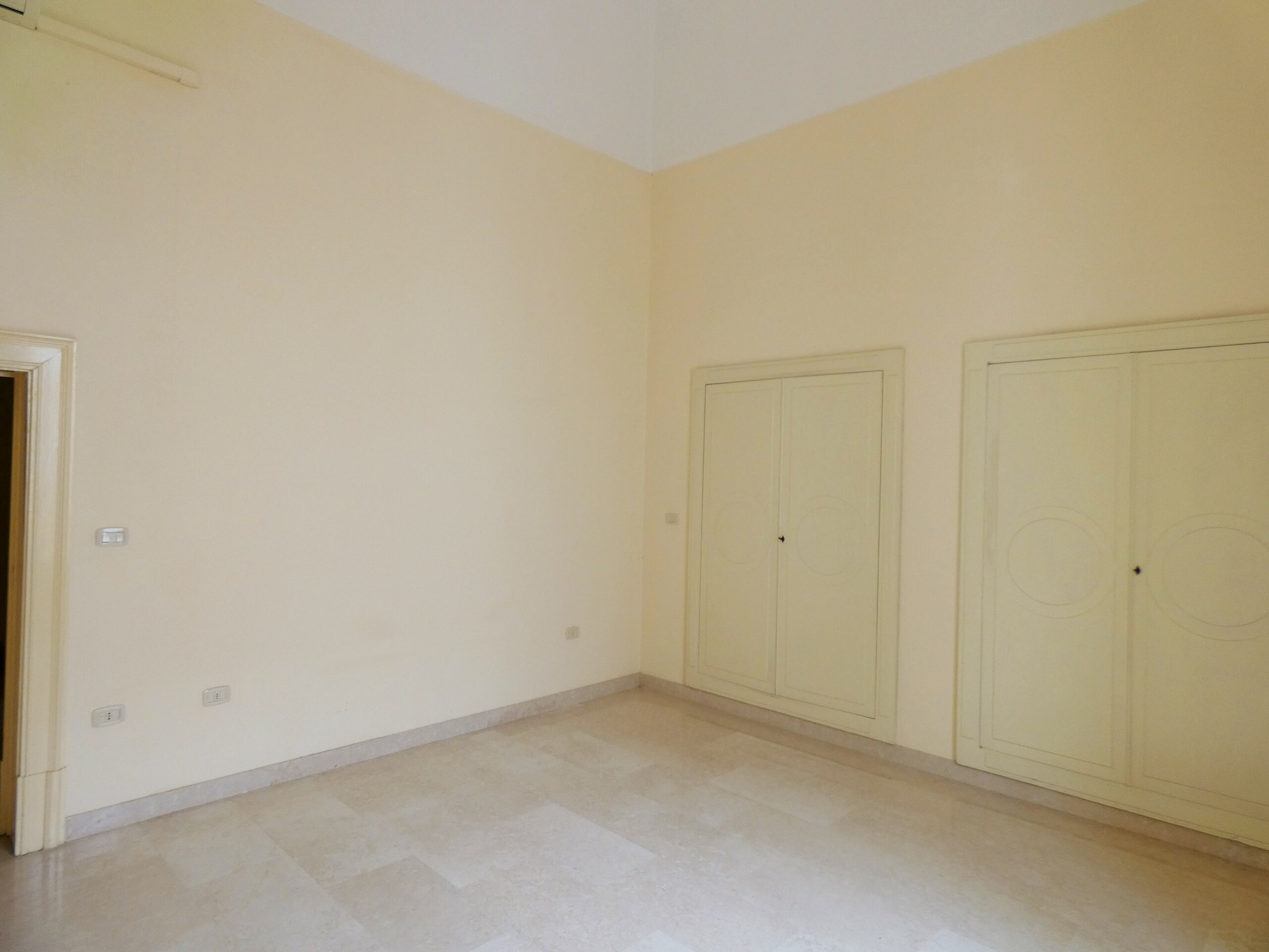 Galatina centro storico elegante dimora di fine ‘800     Elegant late-19th-century home, Galatina historic center