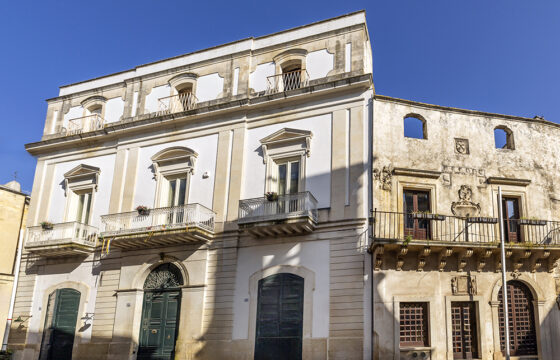 Galatina centro storico elegante dimora di fine ‘800     Elegant late-19th-century home, Galatina historic center