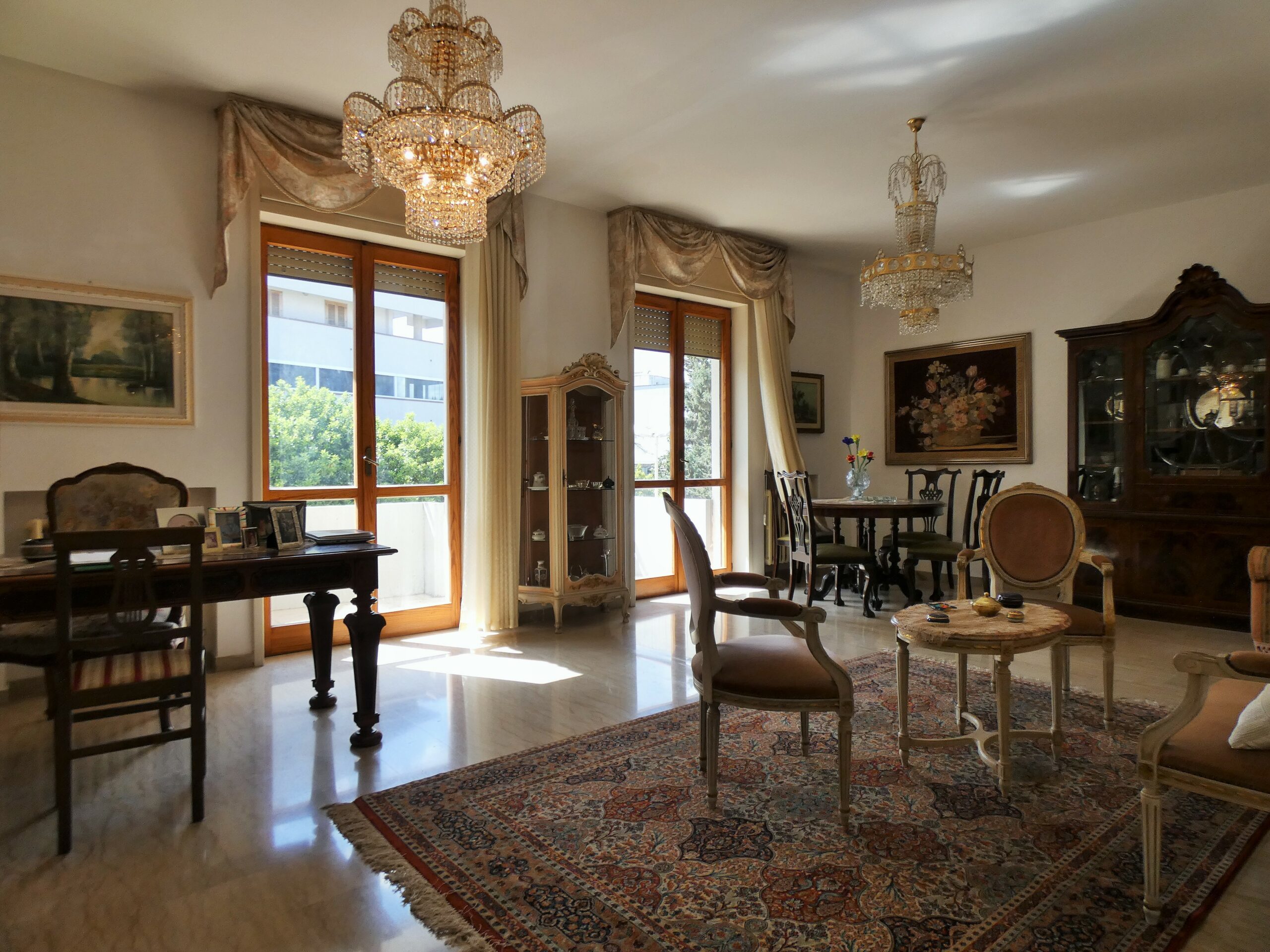 Salesiani appartamento luminosissimo ampia metratura