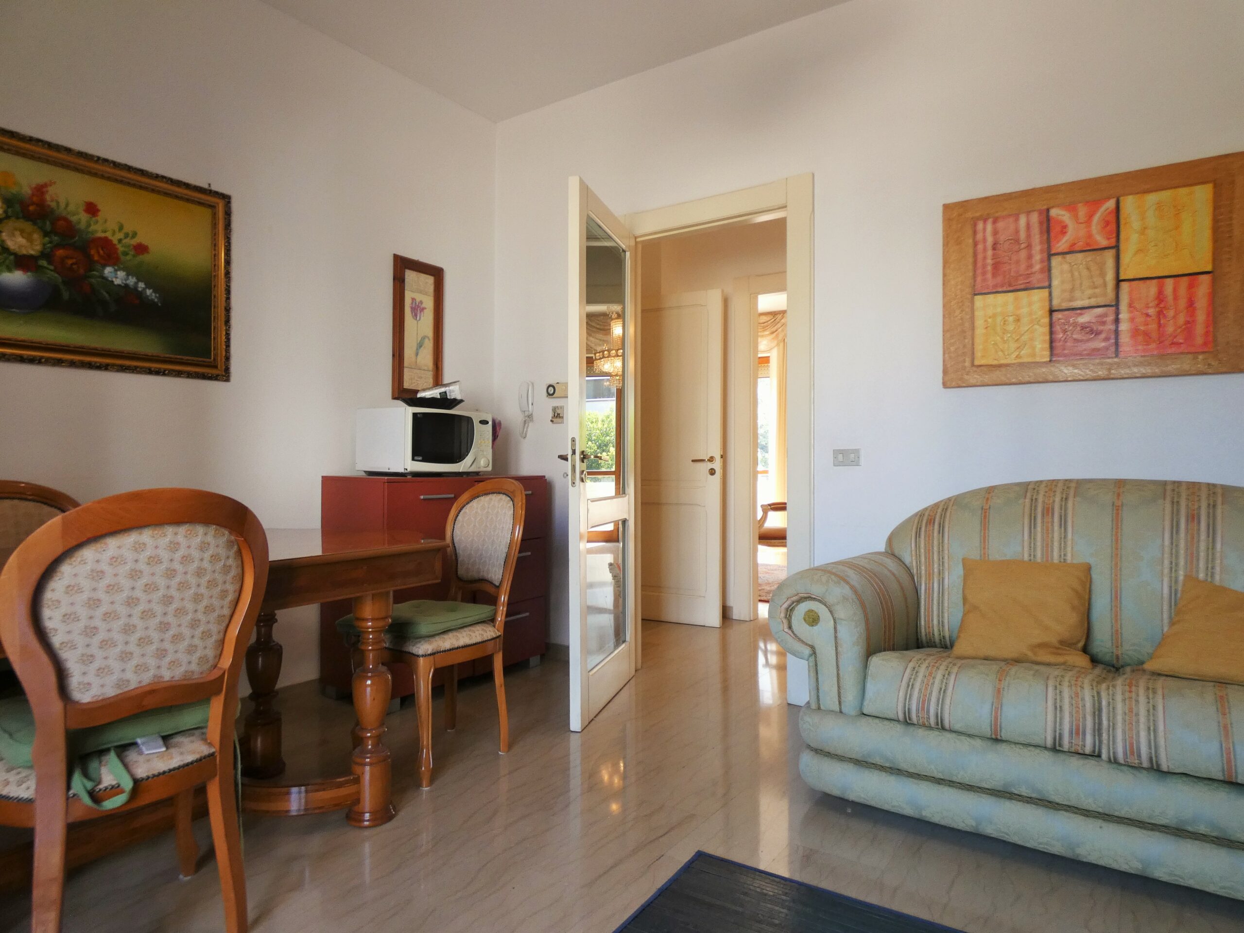 Salesiani appartamento luminosissimo ampia metratura