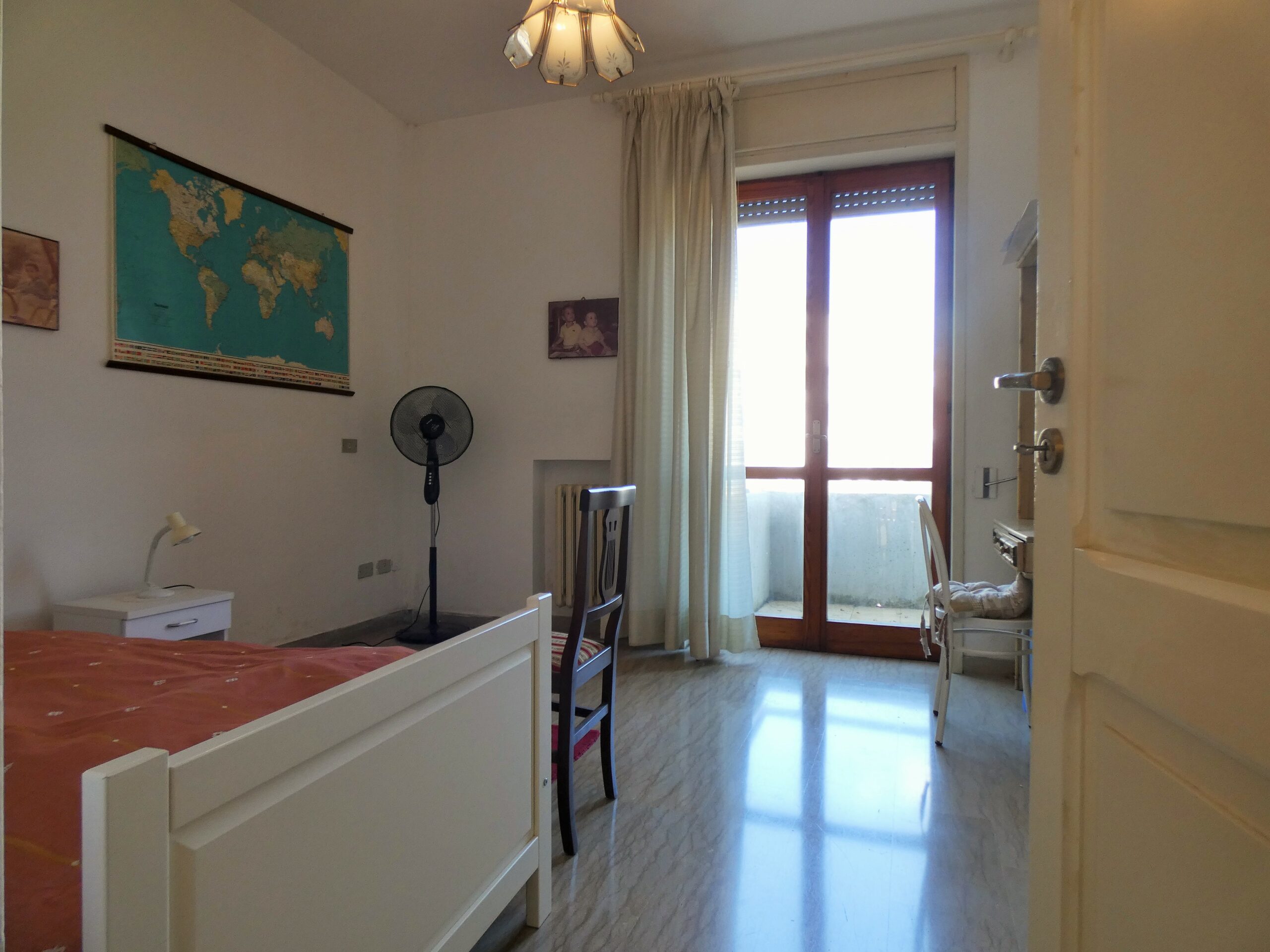 Salesiani appartamento luminosissimo ampia metratura