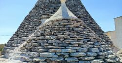 Prestigioso Complesso di Trulli e Lamie a Ceglie Messapica