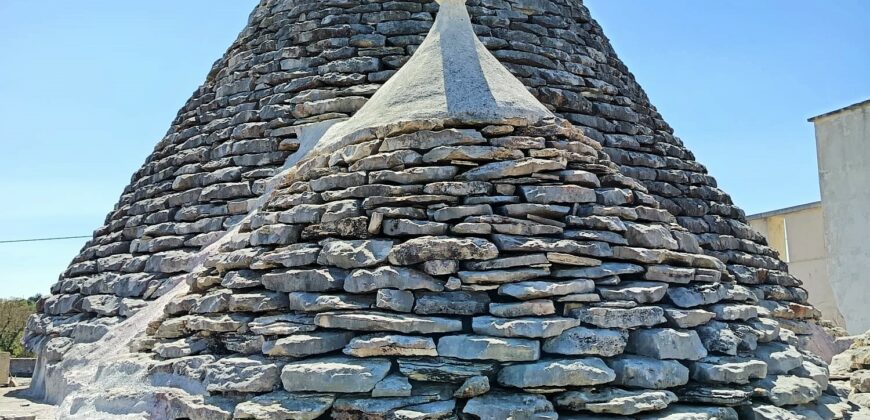 Prestigioso Complesso di Trulli e Lamie a Ceglie Messapica
