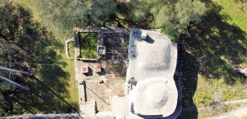 Prestigioso Complesso di Trulli e Lamie a Ceglie Messapica
