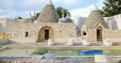 Prestigioso Complesso di Trulli e Lamie a Ceglie Messapica