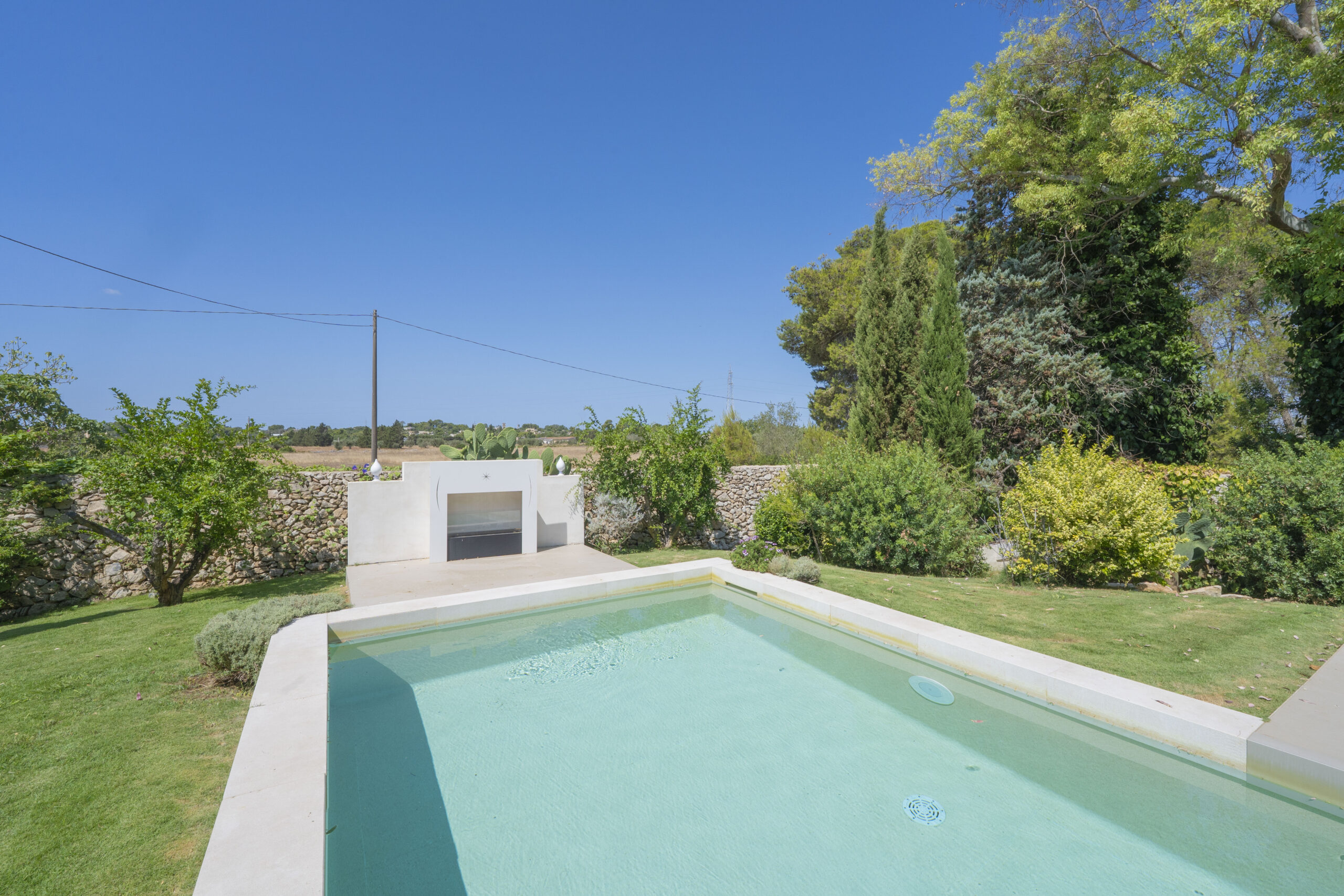 Bio Masseria del XVII secolo con piscina nel cuore del Salento