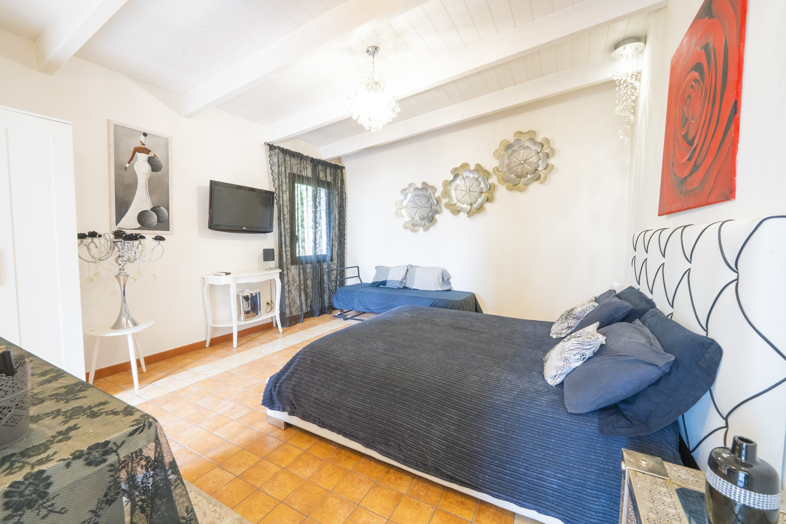 Elegante villa con piscina immersa nel verde a pochi minuti da Lecce