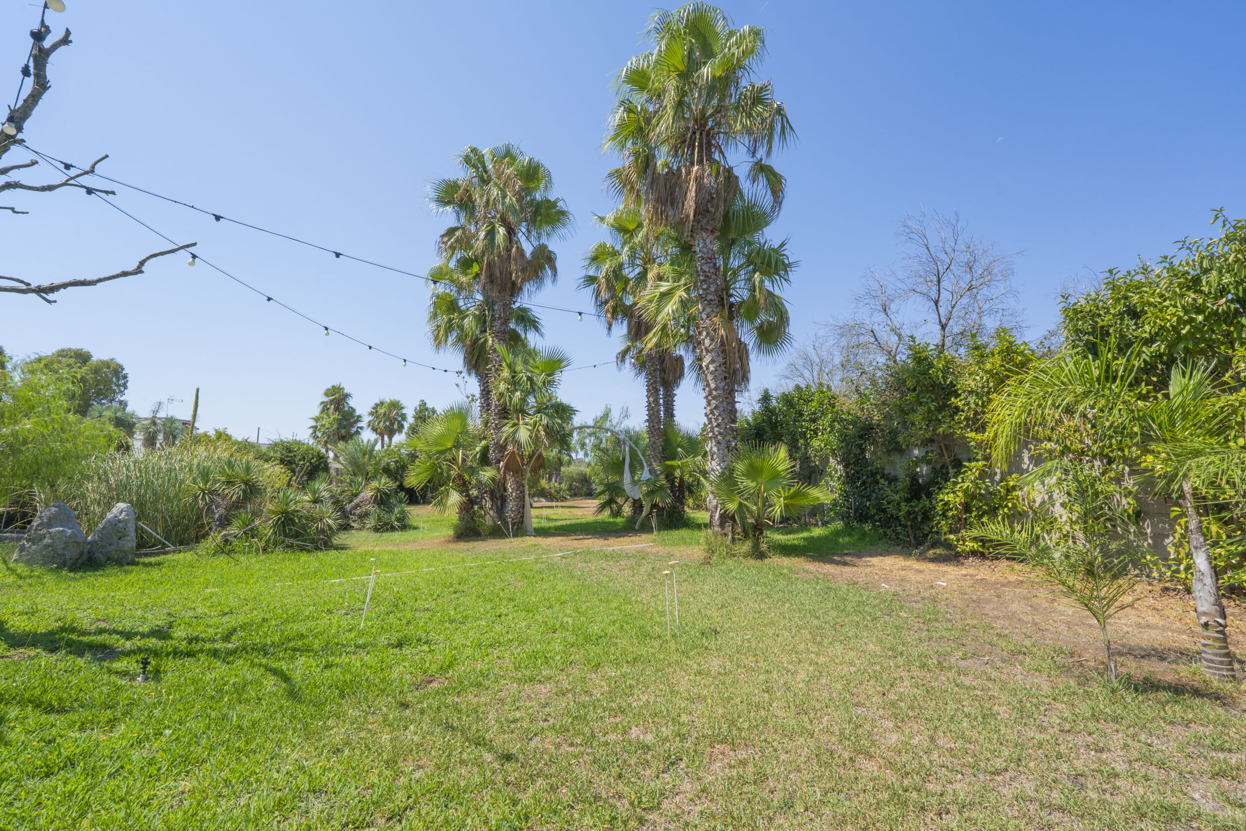 Elegante villa con piscina immersa nel verde a pochi minuti da Lecce